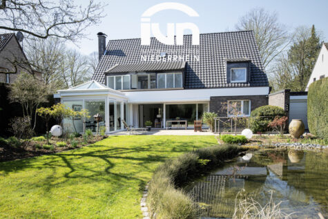Ausnahmeimmobile im Villenviertel – Top Lage – bezugsbereit, 47800 Krefeld / Bockum, Einfamilienhaus