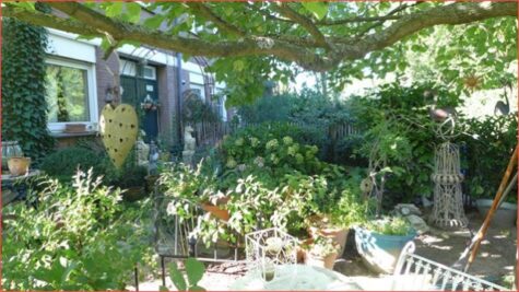 Zauberhaftes Reihenendhaus mit traumhaftem Garten, 47804 Krefeld, Reiheneckhaus