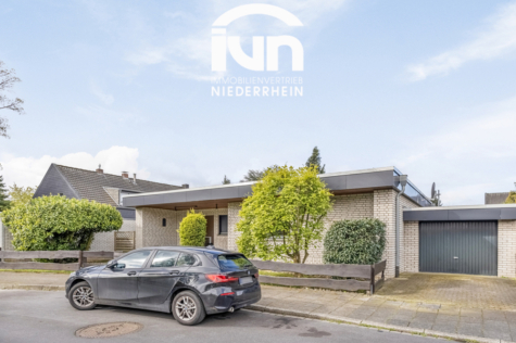 Stadtwaldlage – klassischer Bungalow – entdecken Sie das Potential, 47800 Krefeld, Bungalow